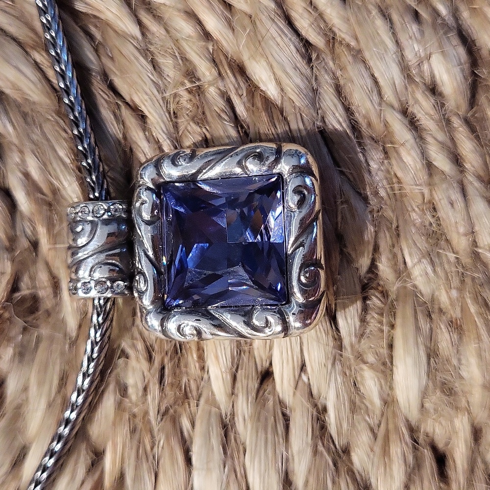 Elegant Brighton Silver and Purple Jewelry Set - Picture 2 of 4